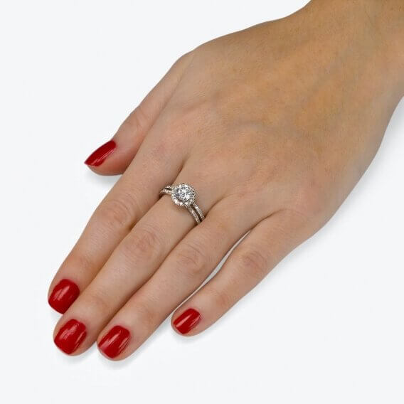 טבעת אירוסין בעיצוב מיוחד זהב לבן 1.70 קראט
