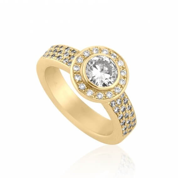 טבעת אירוסין יוקרתית משובצת יהלומים זהב לבן 2 קראט