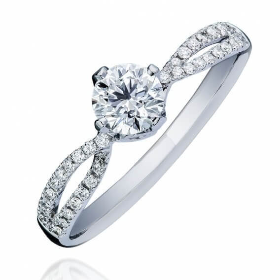 טבעת אירוסין משובצת 2 שורות יהלומים זהב לבן
