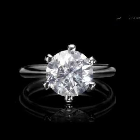 טבעת יהלום יוקרתית זהב לבן 3.72 קראט - אפרודיטה