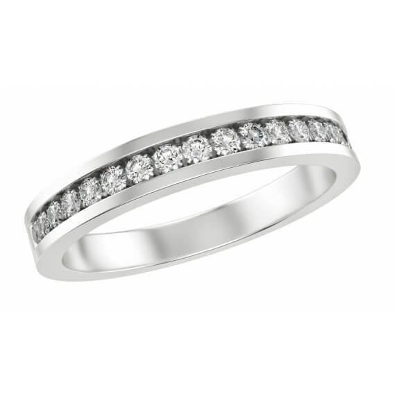 טבעת יוקרתית אודסה משובצת יהלומים וזהב לבן 0.48 קראט